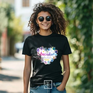 T-shirt mãozinhas "Educadora"