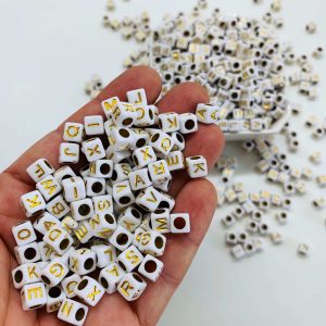 Miçanga Infantil Alfabeto Letras 6x6mm