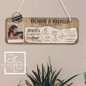 Quadro de madeira " Juntos a espalhar Amor há ..."