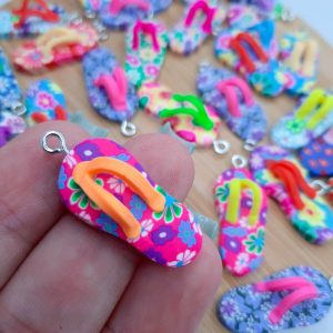 1 Pingente Fimo Chinelo PVC para Biju 12X30mm
