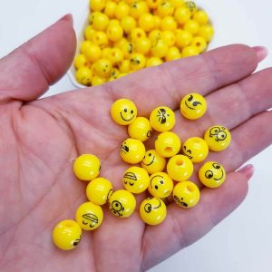 Miçanga Entremeio Emoji Carinhas 10mm