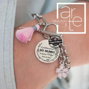 Pulseira " A melhor pessoa do mundo é a nossa mãe"